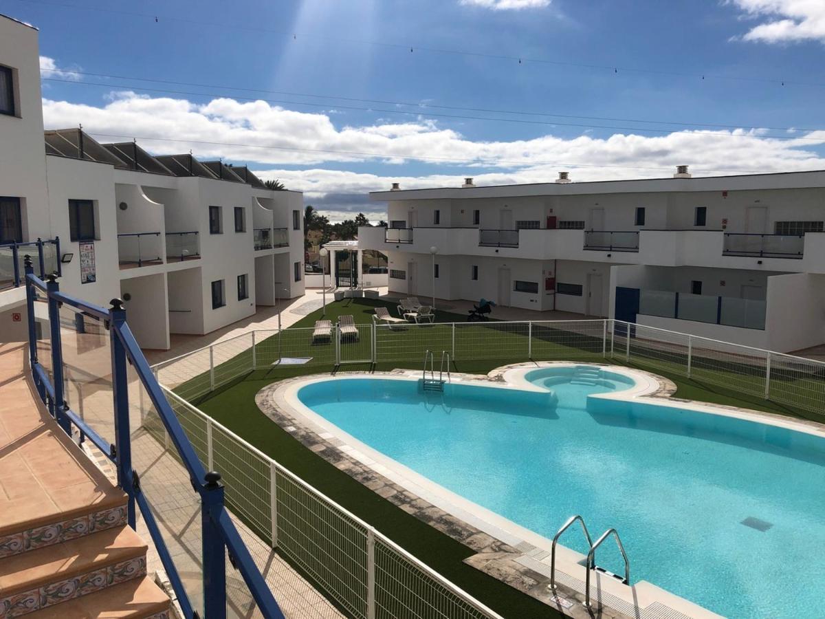 Apartamento Vilem & Piscina, Wi-Fi Costa Calma Exterior photo