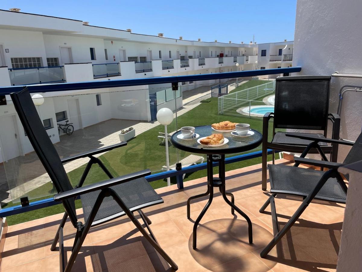 Apartamento Vilem & Piscina, Wi-Fi Costa Calma Exterior photo