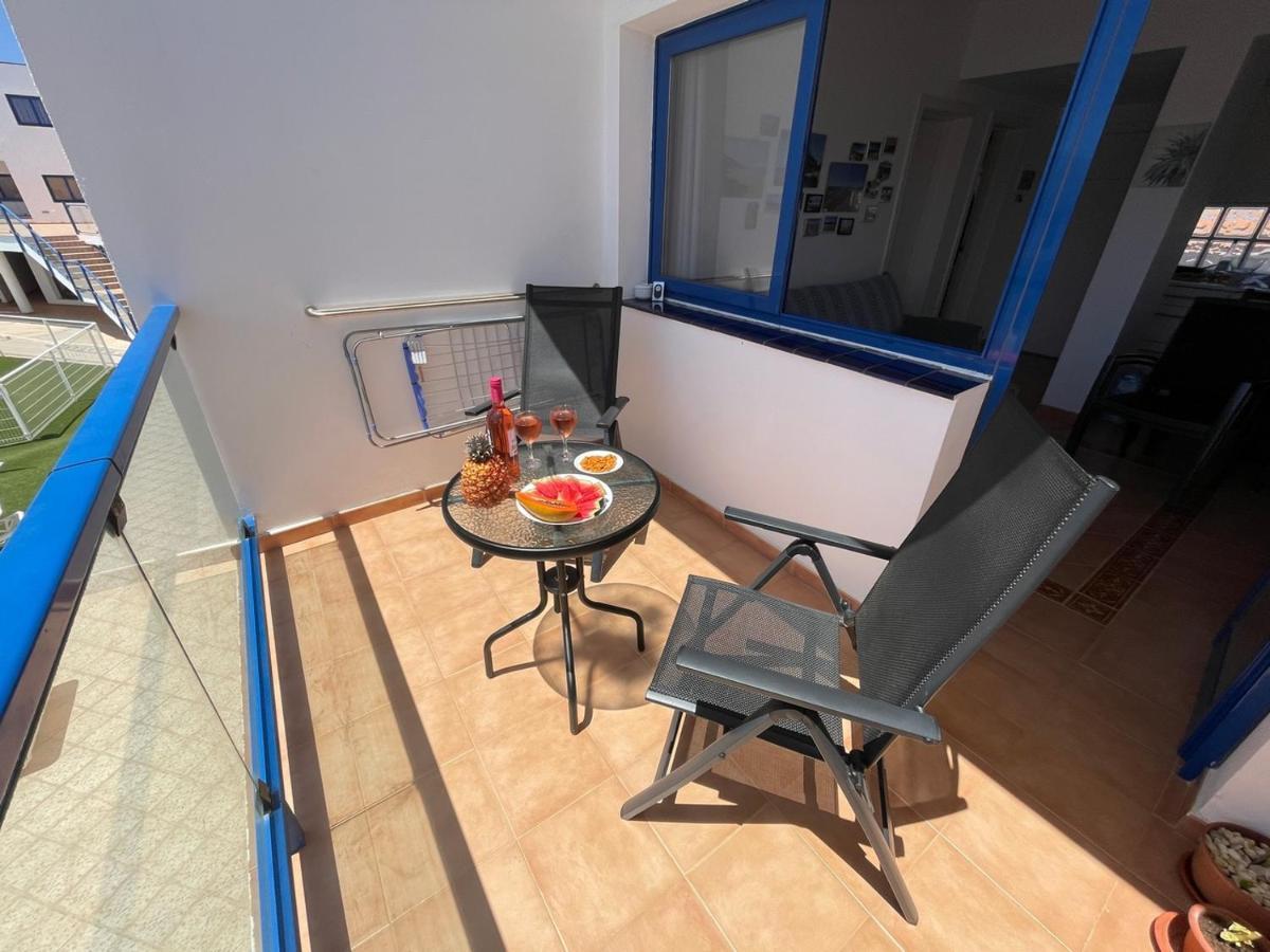Apartamento Vilem & Piscina, Wi-Fi Costa Calma Exterior photo